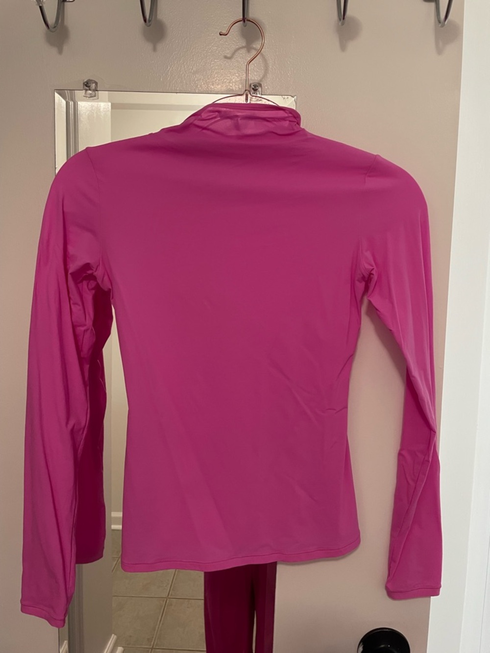 SKIMS Long-Sleeve Slim Fit Top - Fuchsia Pink